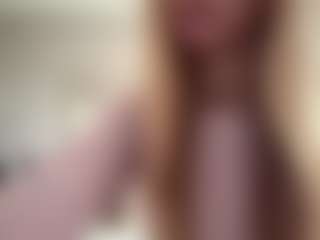 Nora's Live Sex Cam Show