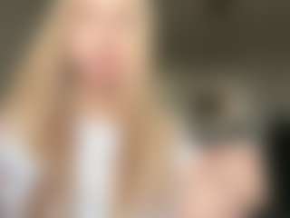 Nora's Live Sex Cam Show