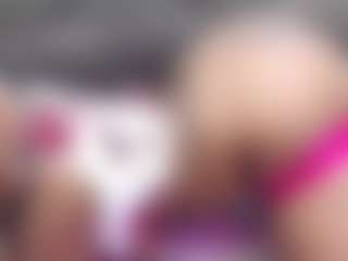 Saintboujie's Live Sex Cam Show