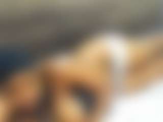 Saintboujie's Live Sex Cam Show