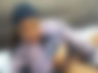 Saintboujie's Live Sex Cam Show