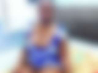Saintboujie's Live Sex Cam Show