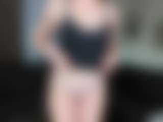 Live cam show with ShenaDato - Pornstar Squirt on livesuperchat.net