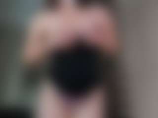 Live cam show with ShenaDato - Squirt Teen (18+) on Gym Cam Girls