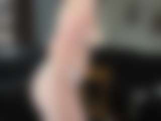 Live cam show with ShenaDato - Granny Big Tits on Gym Cam Girls