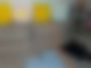 Live cam show with Stella-Mysticc - Oil on xxxlivecams.org