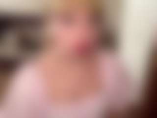 ToshiaHaushalter's Live Sex Cam Show