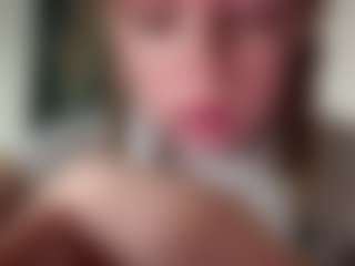 Live cam show with ToshiaHaushalter - Fingering on Dolls Live