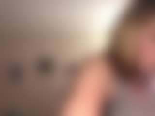 Toshia's Live Sex Cam Show