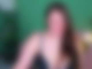 Live cam show with VikiJinx1 - Thick on Dolls Live