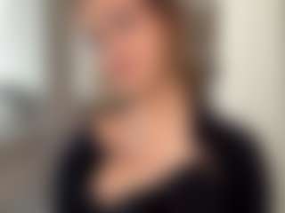Lolaaaaa's Live Sex Cam Show