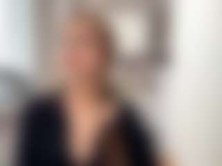 Lolaaaaa's Live Sex Cam Show