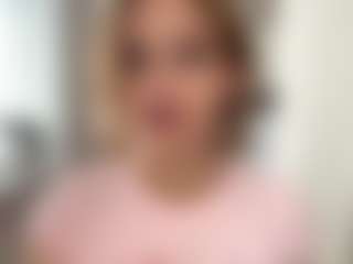 Lolaaaaa's Live Sex Cam Show