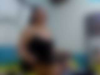 CharlotteMoon1's Live Sex Cam Show