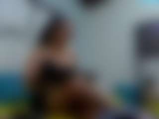 CharlotteMoon1's Live Sex Cam Show