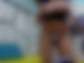 CharlotteMoon1's Live Sex Cam Show