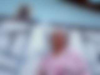 Live cam show with CharlotteMoon1 - Spy Granny on CamClone