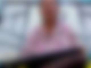 CharlotteMoon1's Live Sex Cam Show