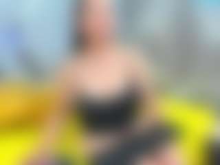 Live cam show with CharlotteMoon1 - Spy Mature on Streamer API