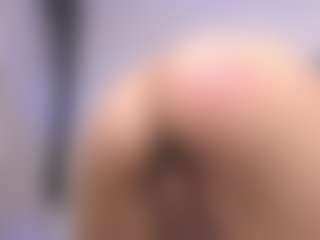 liabunny-X's Live Sex Cam Show