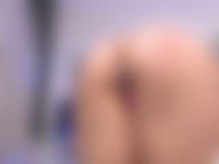 Live cam show with liabunny-X - Striptease Young Adult on livesuperchat.net