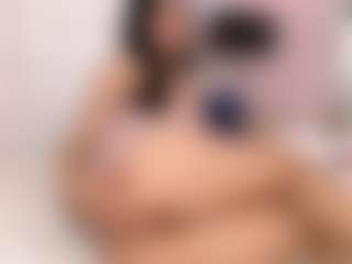 Live cam show with liabunny-X - Moaning on Cam Slut
