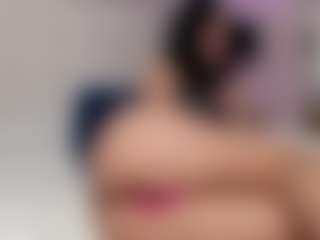 liabunny-X's Live Sex Cam Show