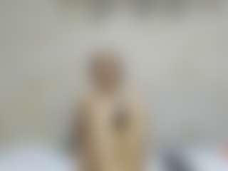 Live cam show with Mariana-Cutte - Petite on Camsoda