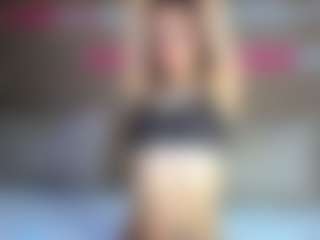 Live cam show with Mariana-Cutte - Skinny on Cam Slut