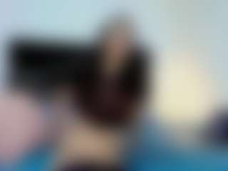 Live cam show with Noah-n-Luxxy - Shaved Pussy Teen (18+) on sexylive.show
