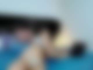 Noah-n-Luxxy's Live Sex Cam Show