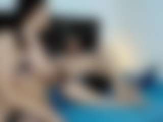 Noah-n-Luxxy's Live Sex Cam Show