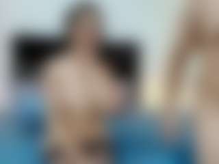 Noah-n-Luxxy's Live Sex Cam Show
