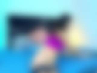 Noah-n-Luxxy's Live Sex Cam Show