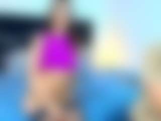 Noah-n-Luxxy's Live Sex Cam Show