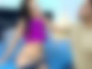 Noah-n-Luxxy's Live Sex Cam Show