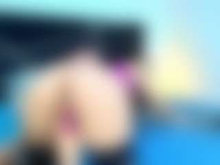 Noah-n-Luxxy's Live Sex Cam Show