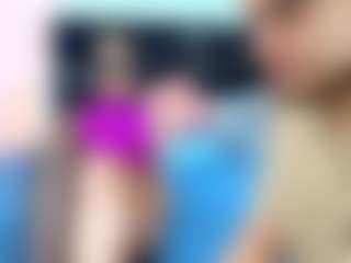 Noah-n-Luxxy's Live Sex Cam Show