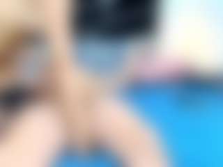 Noah-n-Luxxy's Live Sex Cam Show