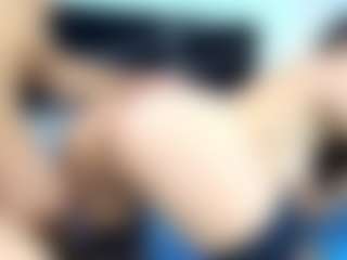 Noah-n-Luxxy's Live Sex Cam Show