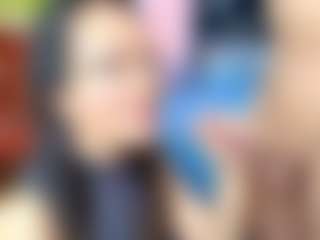 Noah-n-Luxxy's Live Sex Cam Show
