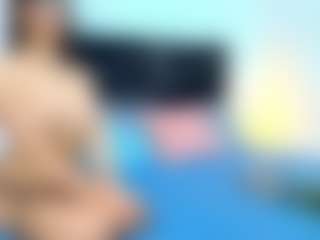 Live cam show with Noah-n-Luxxy - HD on Camsoda