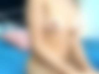 Live cam show with Noah-n-Luxxy - Cute on crypto-cams