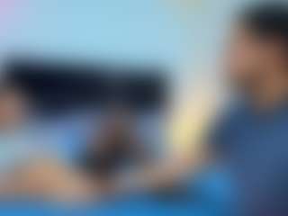 Live cam show with Noah-n-Luxxy - Pov on Camsoda