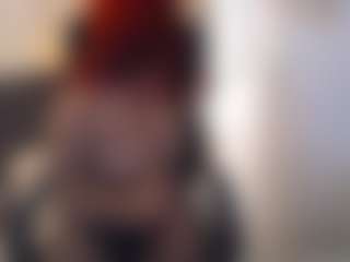 Roxy-Fox-2's Live Sex Cam Show