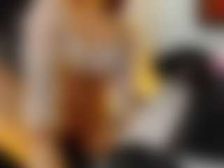 Roxy-Fox-2's Live Sex Cam Show