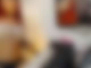 Roxy-Fox-2's Live Sex Cam Show