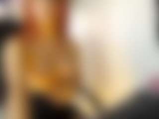 Roxy-Fox-2's Live Sex Cam Show