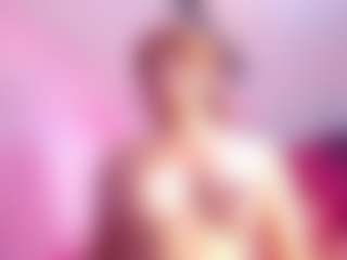 Live cam show with Roxy-Fox-2 - Drinking on Camsoda