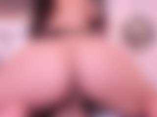 Live cam show with SarahYessica - Tease on Camsoda